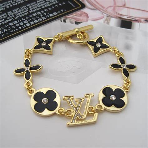 4 leaf clover bracelet louis vuitton|clover bracelet lv.